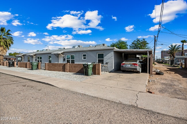 Photo - 907 N 22nd Pl Unit 2