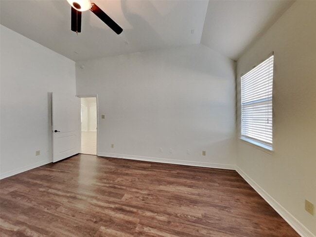 Photo - 10224 Forest Glade Ct