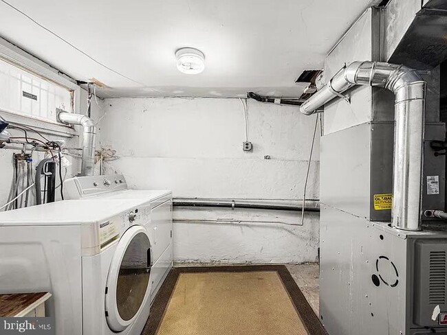 Photo - 255 S 24th St