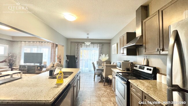 Photo - 202 Eaglecrest St