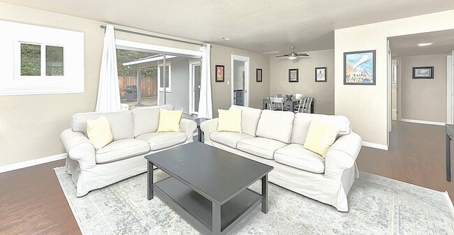 Photo - 154 Baxter Ave