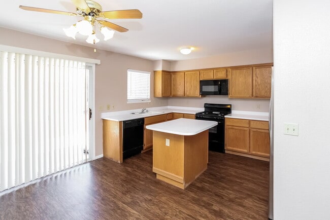 Photo - 7512 Hickory Hills Dr