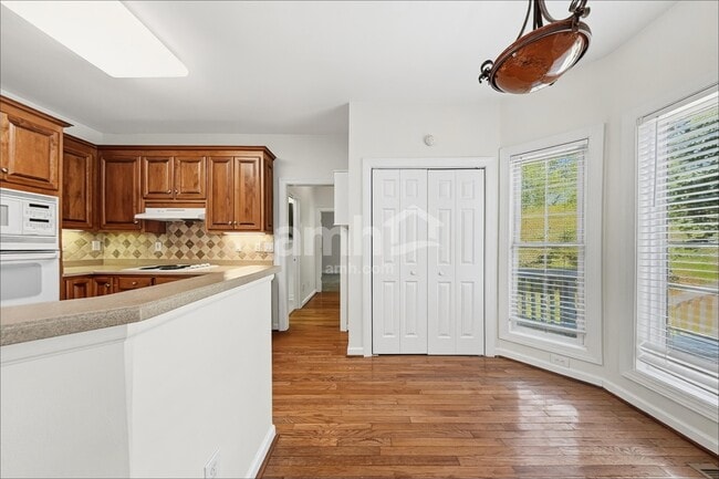 4030 Belle Meade Cir