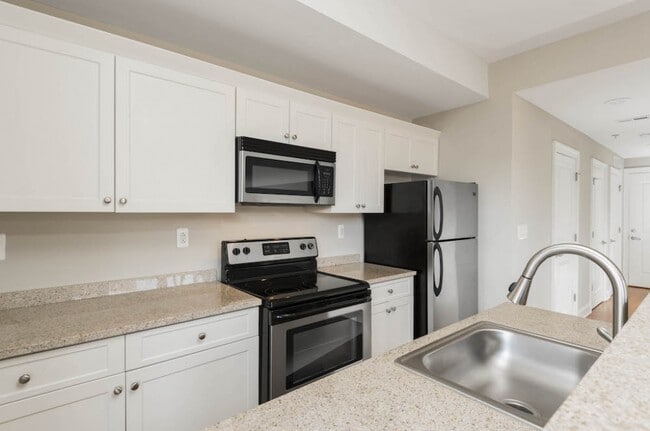 Photo - 125 N 4th St