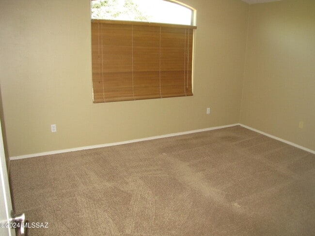 Photo - 497 S Douglas Wash Rd