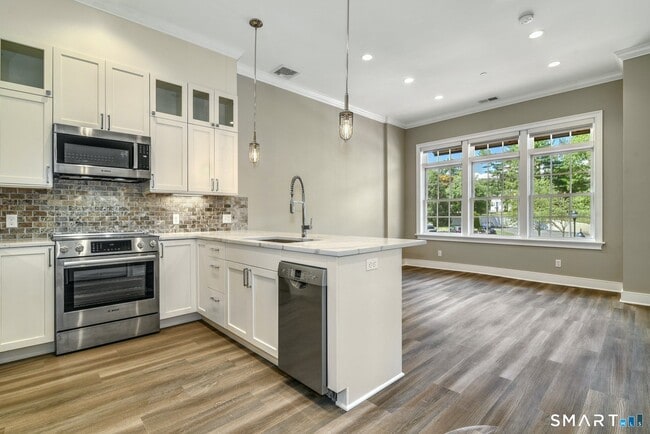 Photo - 1077 Boston Post Rd Unit 3