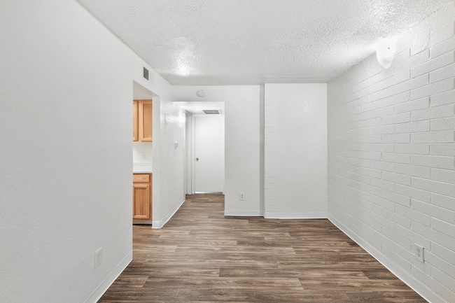 Bella Vista Apartments