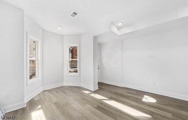 Photo - 1119 Hampton Pl Unit 1
