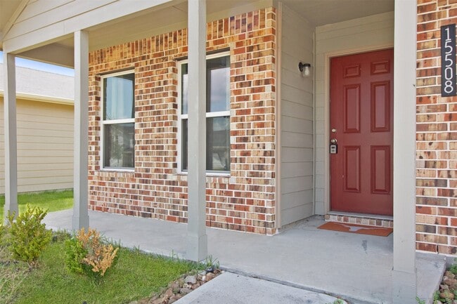 Photo - 15508 Taylorcrest Dr