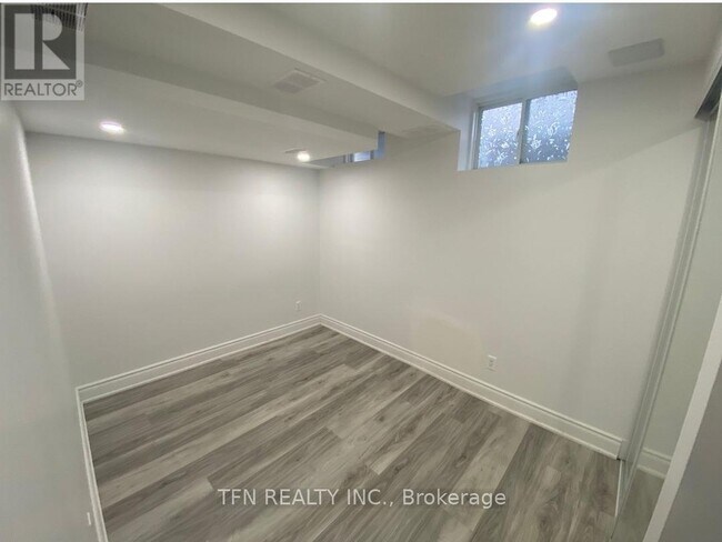 Photo - 101 Luisa St