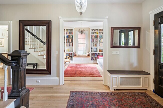 Photo - 247 Kent St Unit 247