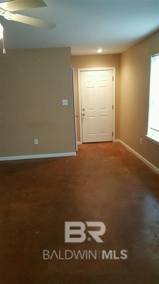 Photo - 18390 W Hammond St