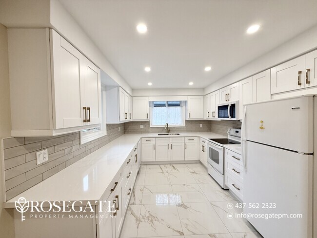 Photo - Charming 3-Bedroom Home with Balcony & Sha... Unit 1