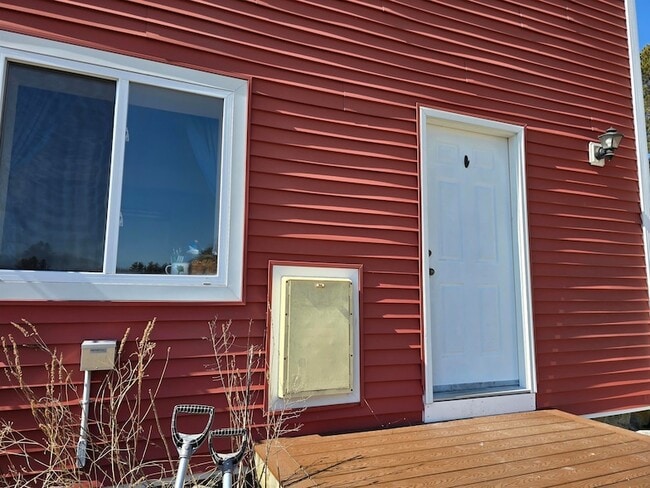 Photo - 352 Packers Falls Rd