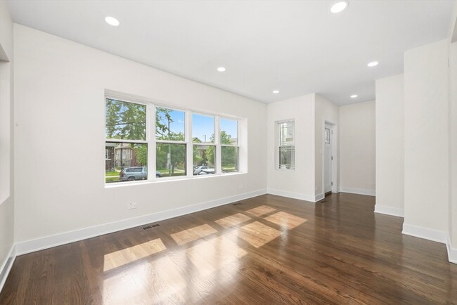 Photo - 2822 N Keating Ave