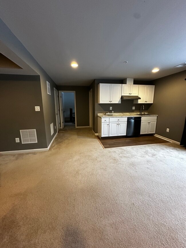 Building Photo - 15880 Lee Carter Road Rental