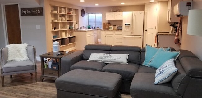 Photo - 1189 Escalante Dr