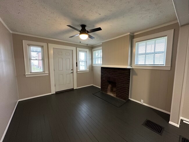 Photo - 424 Cherry St