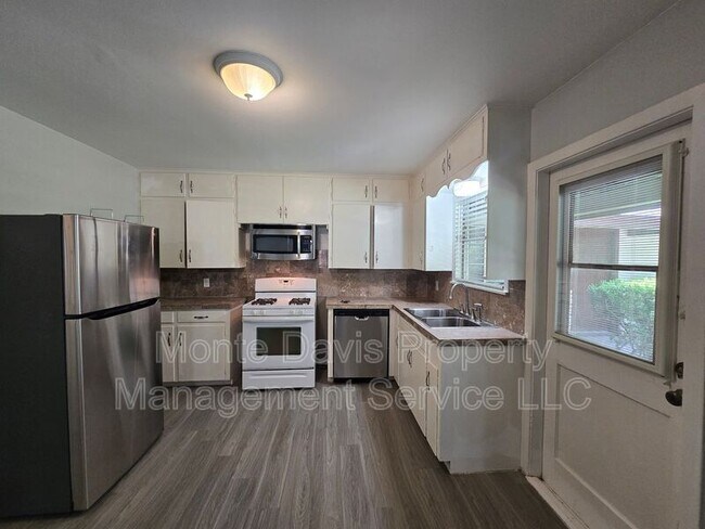 Photo - 4708 Red River St Unit A
