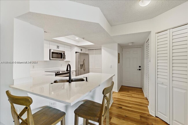 Photo - 5065 Wiles Rd Unit #308