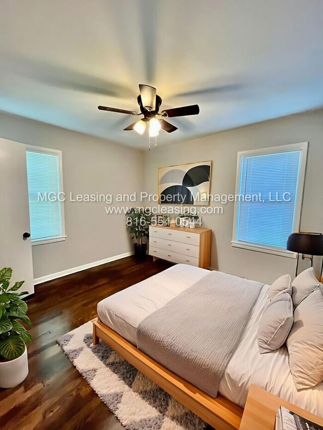 Photo - SINGLE FAMILY HOME WITHIN WALKING DISTANCE...