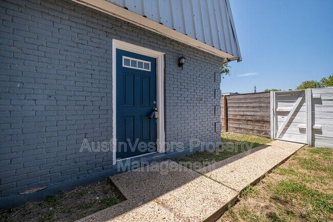 Photo - 2217 Mission Hill Dr Unit C