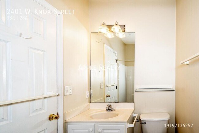 Photo - 2401 W Knox St