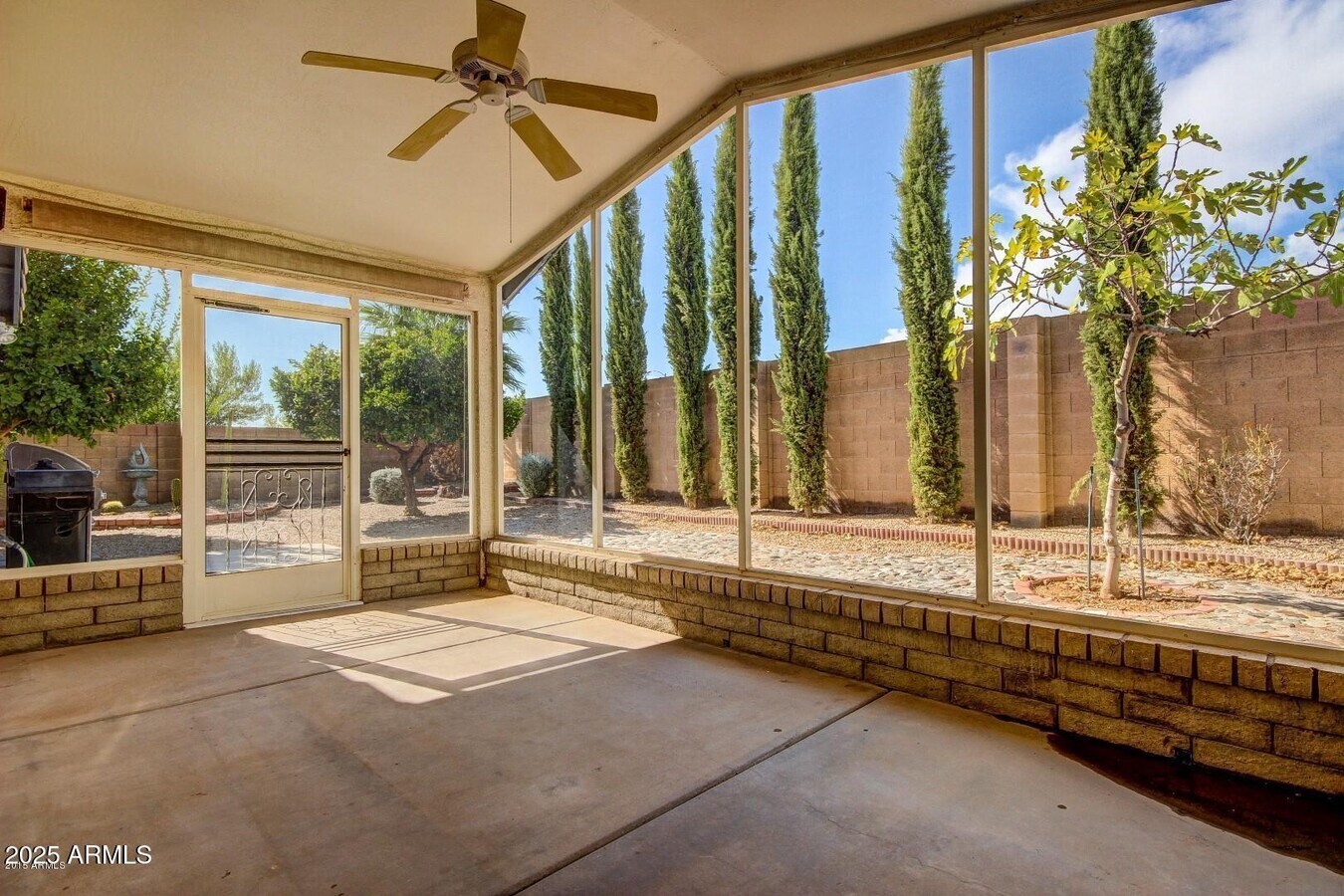 Photo - 10874 W Beaubien Dr