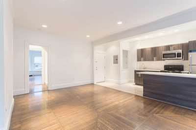 Building Photo - 227 Newbury St Unit 4