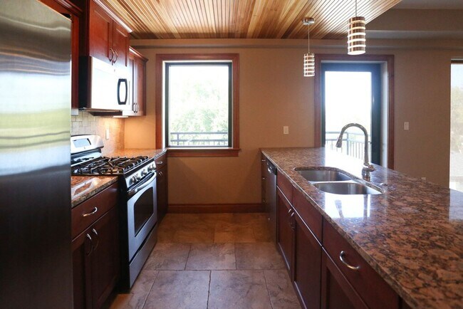 Photo - North Light Luxury Lofts