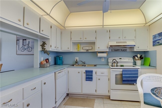 Photo - 385 Palm Dr Unit 1732