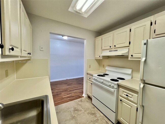 Photo - 13550 SW 6th Ct Unit 109A