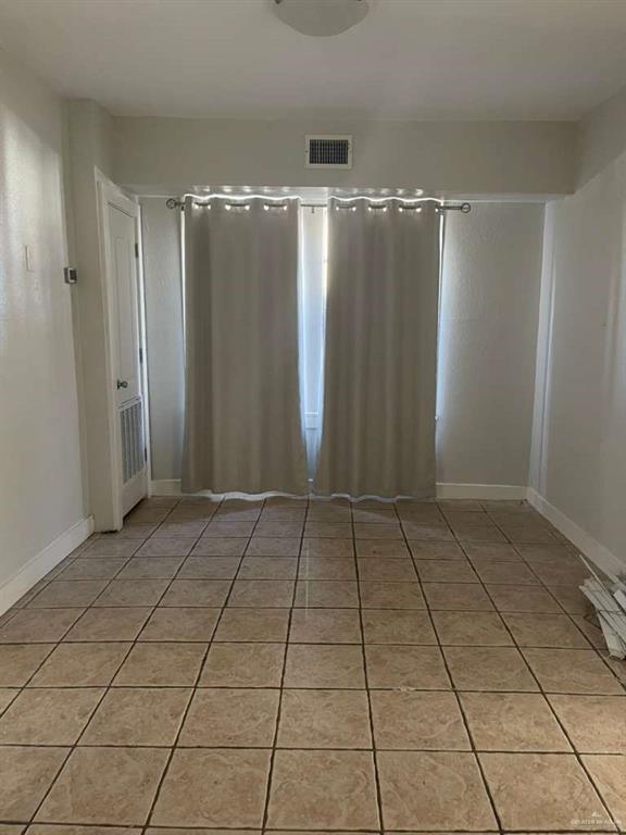 Photo - 14 E McIntyre St