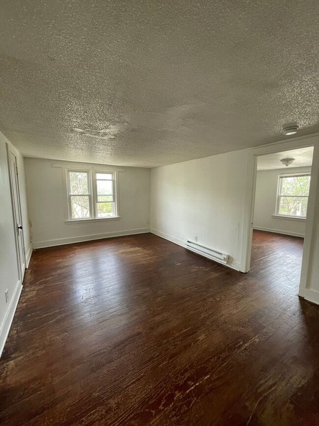 300 E Spring St Unit 4D