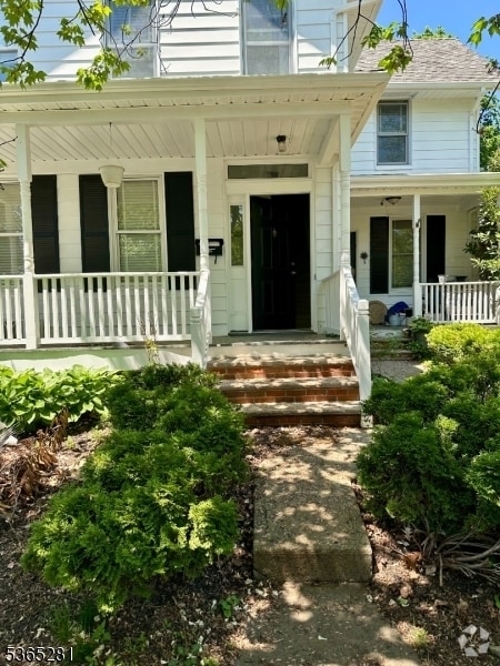 Building Photo - 209 Holmes St Rental