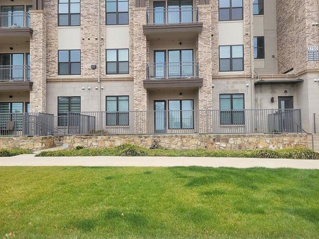 Building Photo - 2700 Old Denton Rd Unit 1010