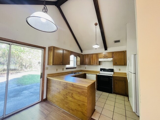 Photo - Home For Rent