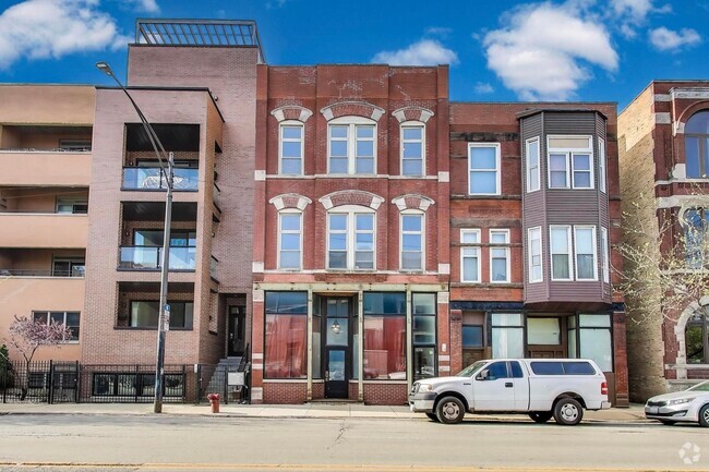 Building Photo - 1429 W. Grand(AKA 1117 Hoyne) Unit 3F Rental