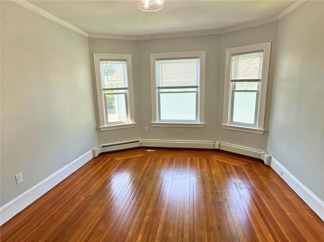 104 Oakland Ave Unit 2