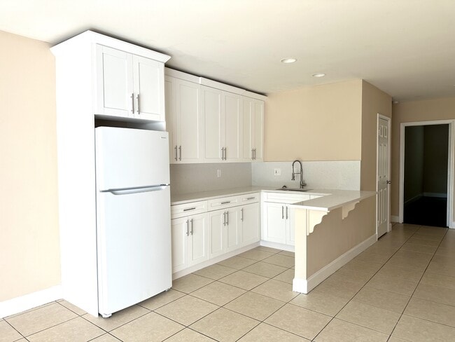 Photo - 8110 Lake San Carlos Cir