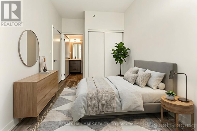 Photo - 180 Fairview Mall Dr Unité 811