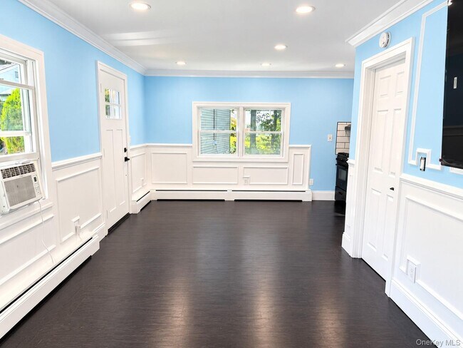 305 Smithtown Blvd Unit 6