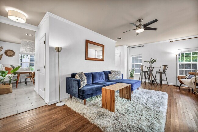 Photo - 4203 Duval St