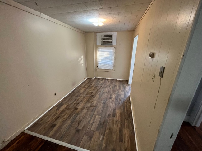 Photo - 813 N Pennsylvania Ave Unit Apt 1