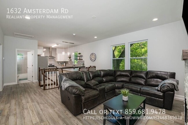 Photo - 1632 Amsterdam Rd