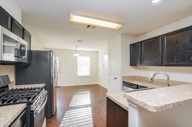 Photo - 16371 Royal Stone Ln