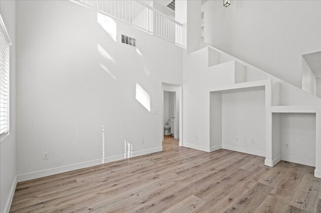 Photo - 10405 Nutt Creek Ave