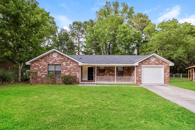 Building Photo - 108 Edythe Ct