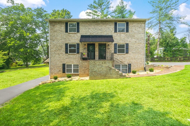 Photo - 2705 Hodge Rd Unit C