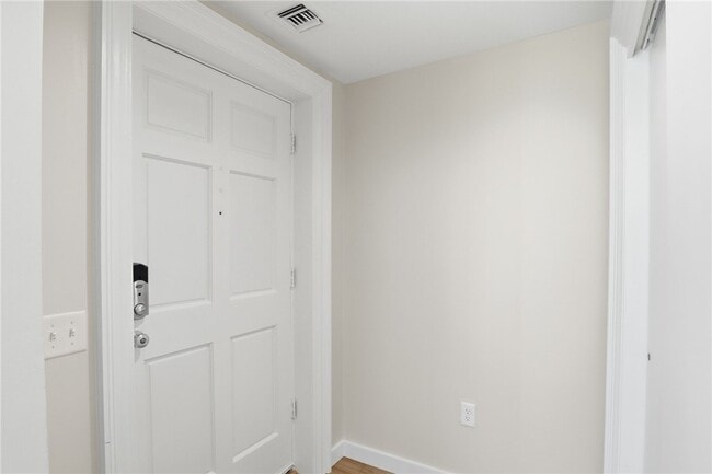 Photo - 1474 Marsh Rd